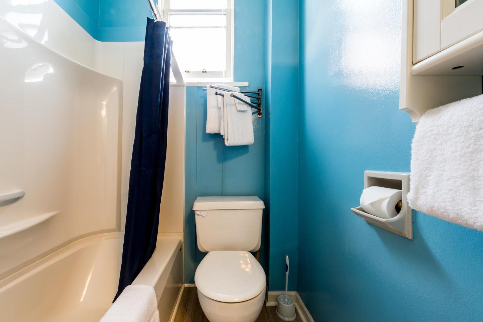 Ocean Island Garden Suites Βικτώρια Δωμάτιο φωτογραφία
