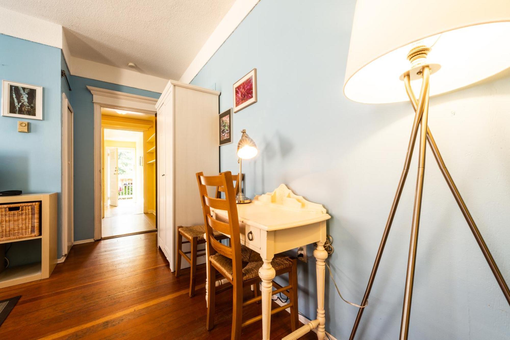 Ocean Island Garden Suites Βικτώρια Δωμάτιο φωτογραφία