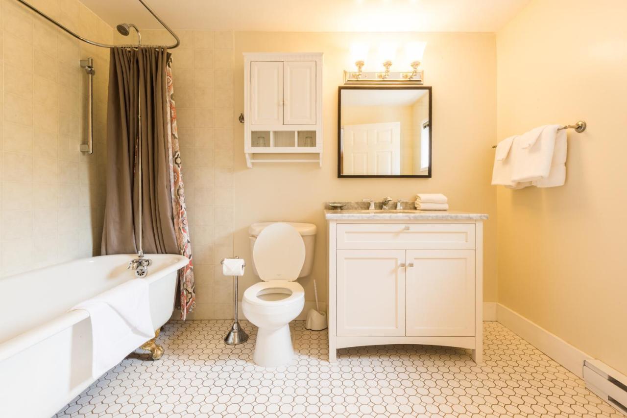 Ocean Island Garden Suites Βικτώρια Εξωτερικό φωτογραφία